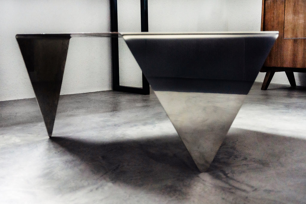 Hexagonal Coffee Table - Polished steel - B E N T