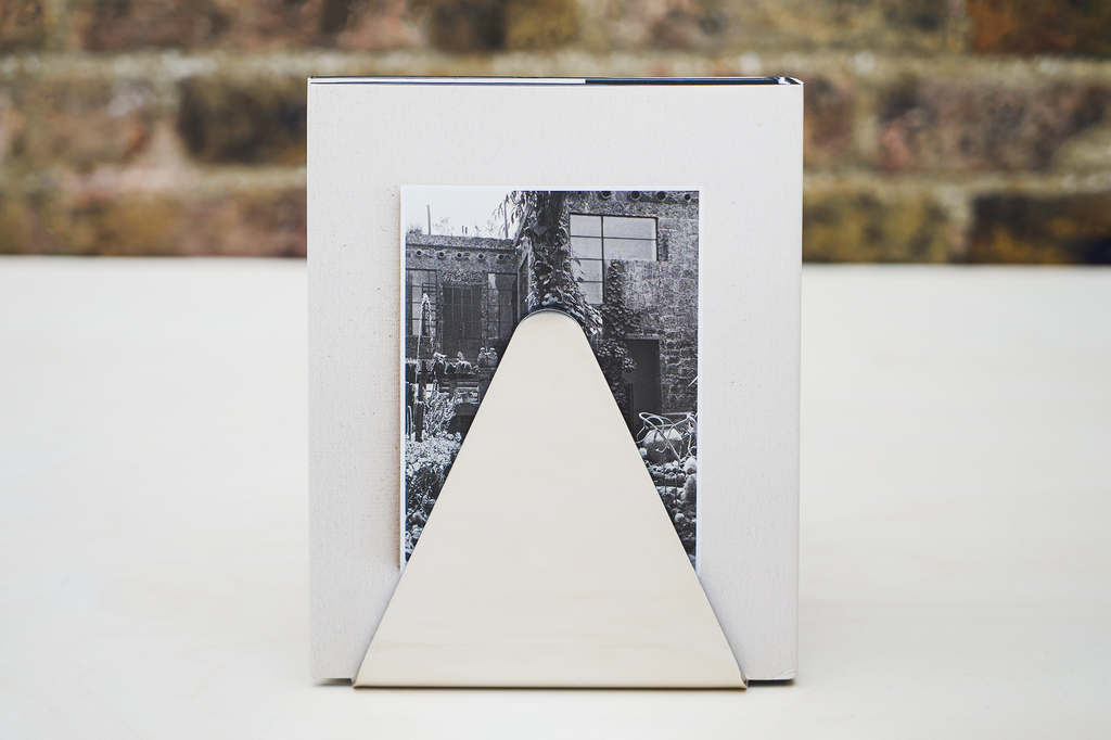 Polished steel bookend - B E N T