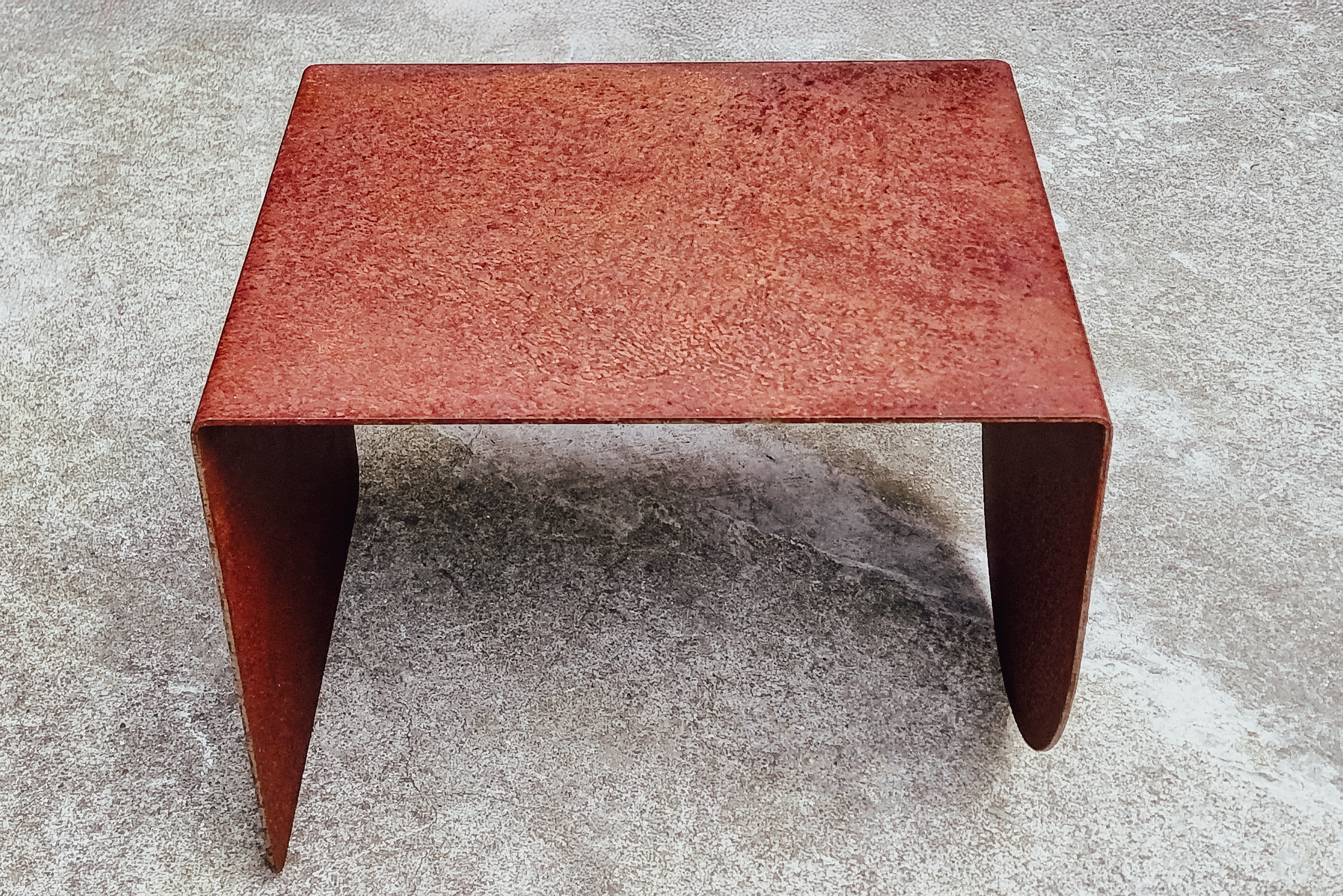 Rusted Steel C-Side Table– B E N T