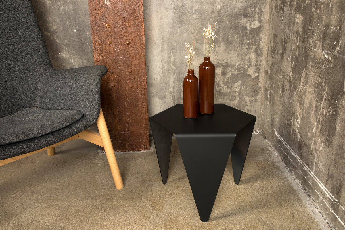 HexagonalSideTable.Heavy-