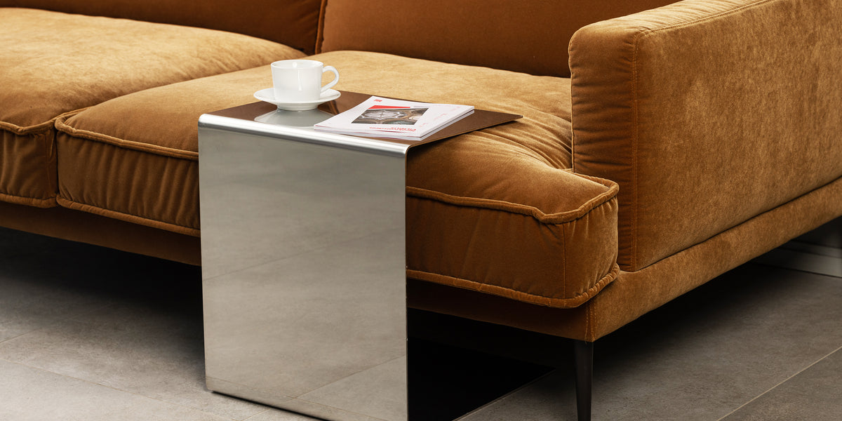 【N2 interior】stainless side table 即日配送】Stainless Curved Side Table サイドテーブル