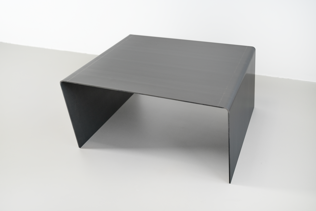 Square coffee table - B E N T