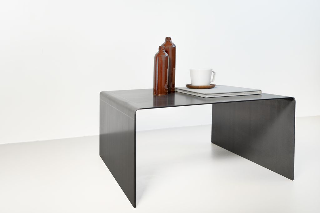 Square coffee table - B E N T